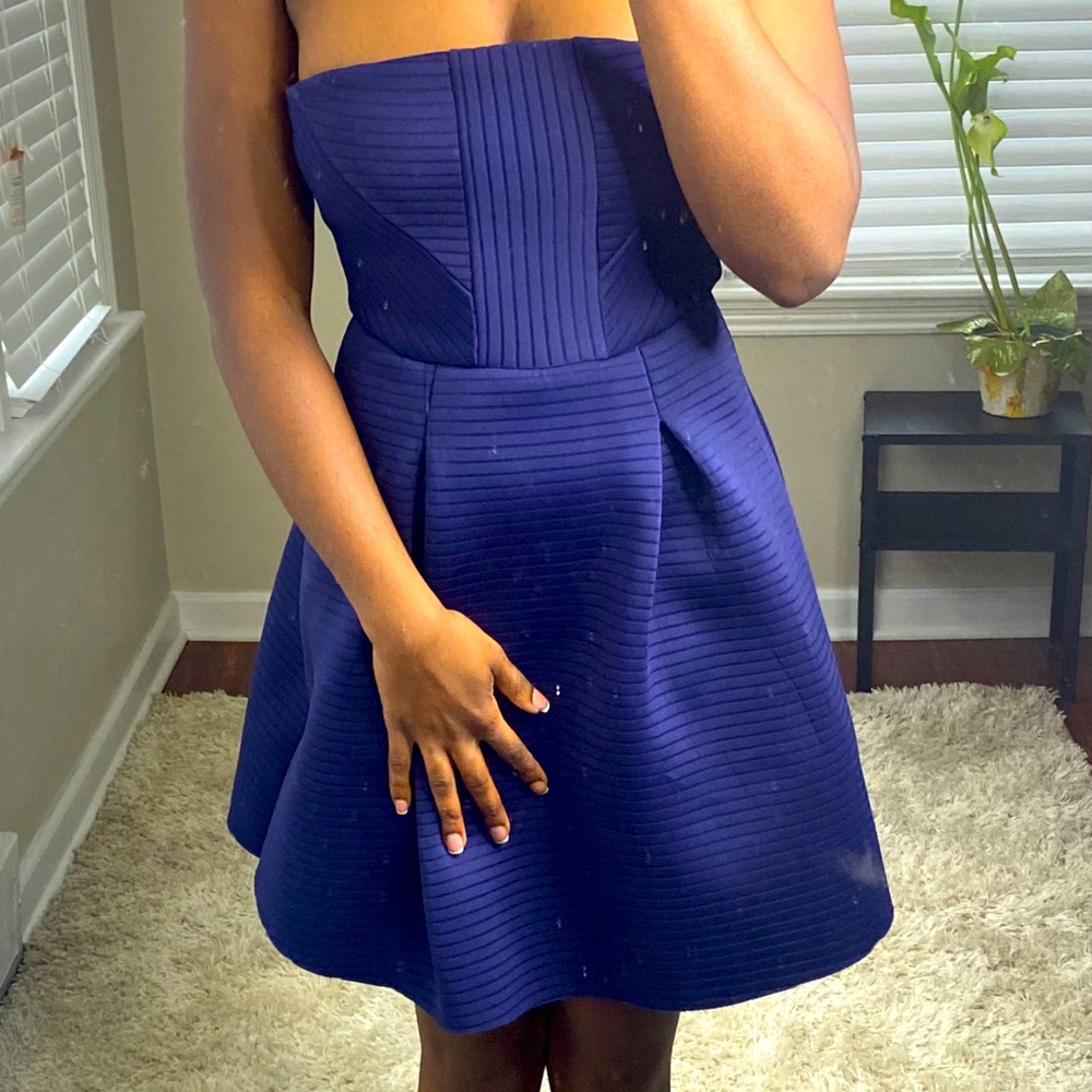 Classy Blue Sleeveless Dress